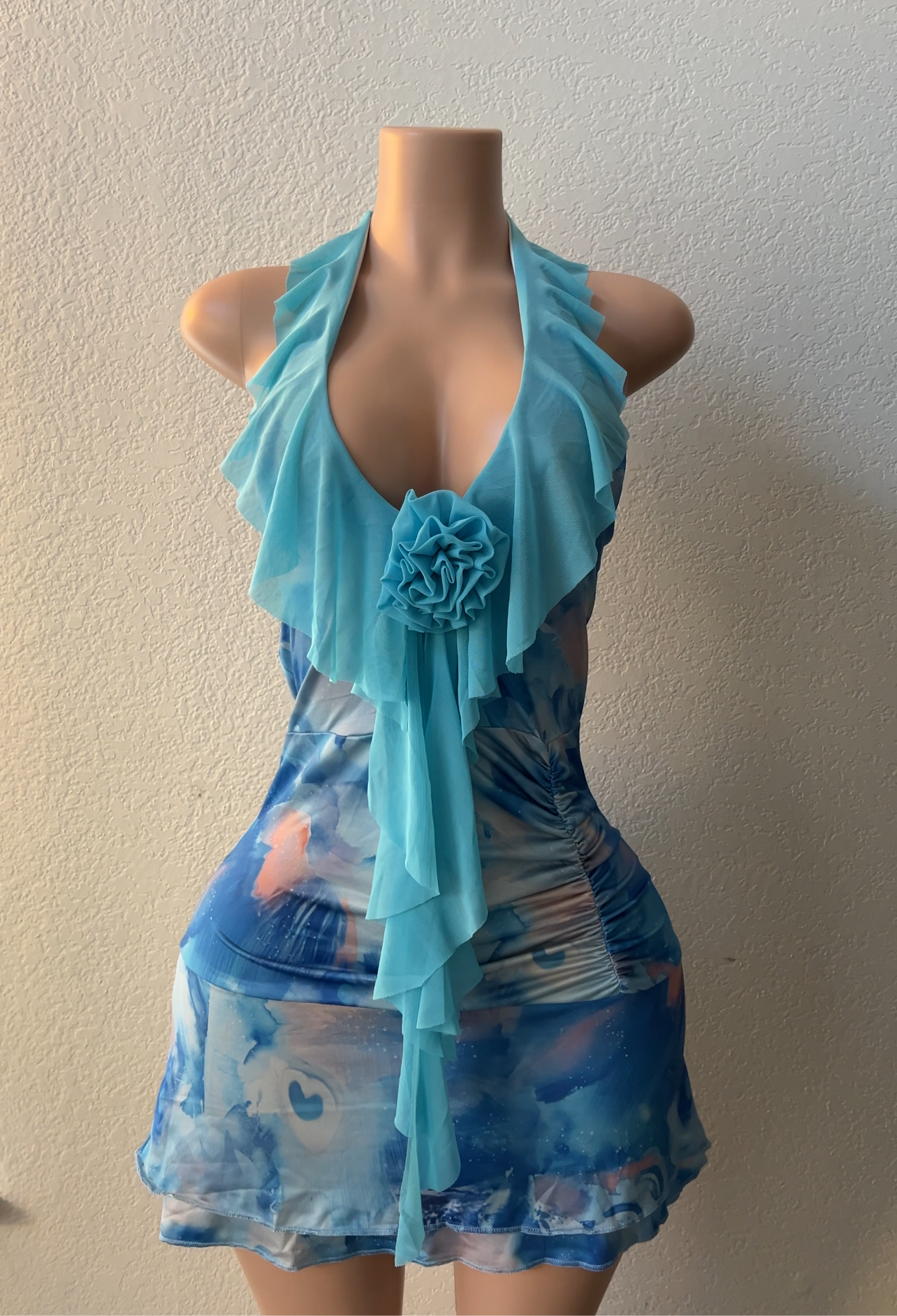 Daisy after light dress