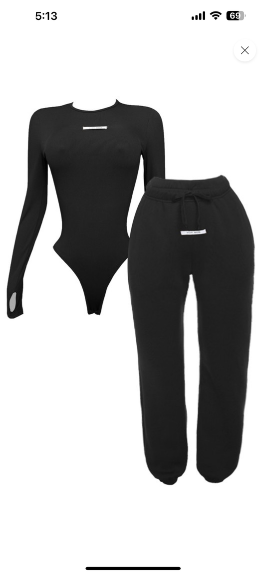 Cozy Black Set