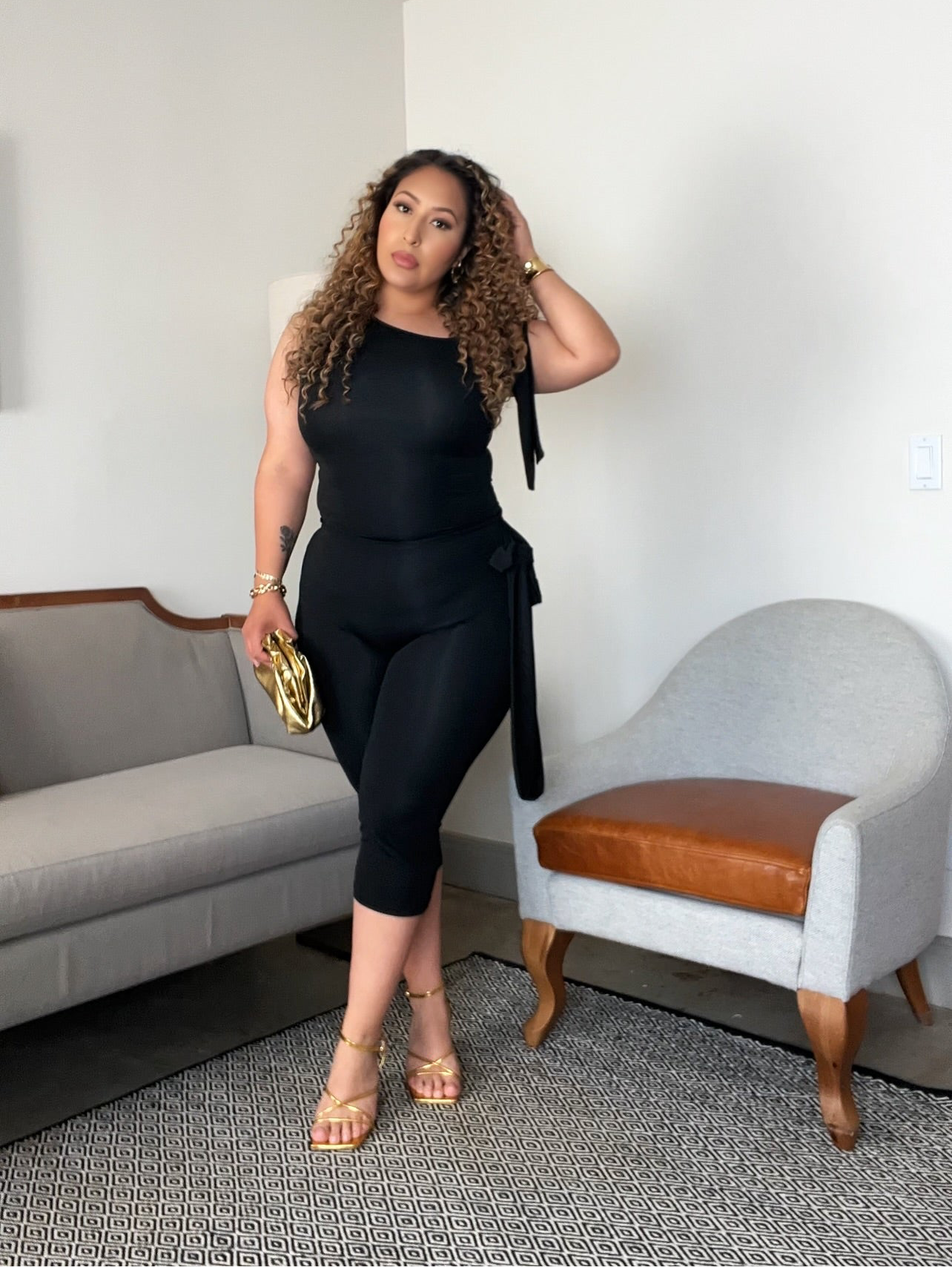 One shoulder tie sets