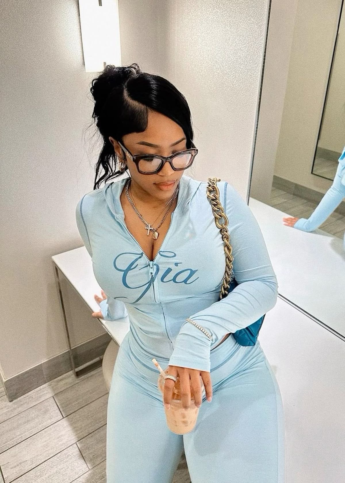Gia sets